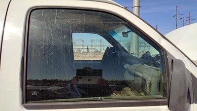 96-24 Savana Van 2500 Passenger Right Front Side Window Door Glass Oem 84458571