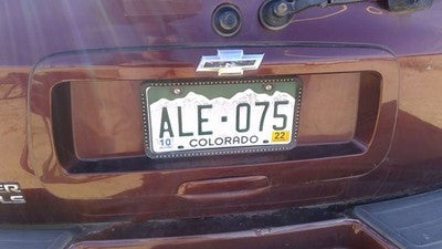 02-09 Trail Blazer License Plate Trim Surround Panel Tail Trunk Finish Red 49U
