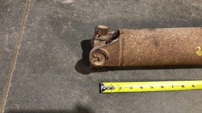1999-2002 Ford F250 Rear Drive Shaft Two Piece Oem 7.3L Powerstroke 4X4
