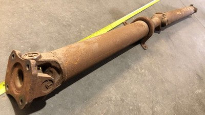 1999-2002 Ford F250 Rear Drive Shaft Two Piece Oem 7.3L Powerstroke 4X4