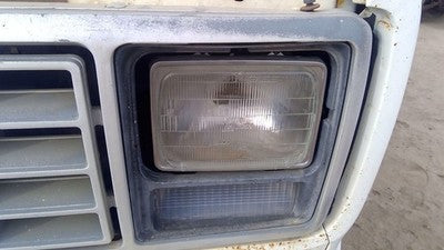 1979-1991 Ford Van E250 Driver Left Head Light Oem Front Lamp D8bz13007a