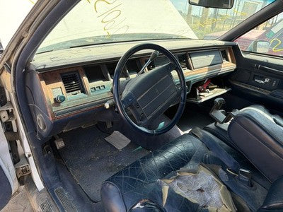 93-94 Lincoln Town Car Driver Left Front Brake Caliper With Mount Bracket Oem