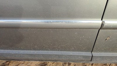 2001-2005 Vw Passat Driver Left Front Moulding From Door Oem Trim Strip Silver