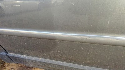 2001-2005 Vw Passat Driver Left Front Moulding From Door Oem Trim Strip Silver