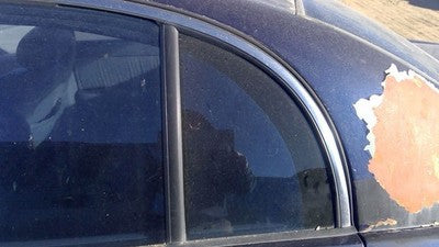 1997-2005 Buick Park Ave Driver Left Rear Vent Window Back Door Glass With Frame
