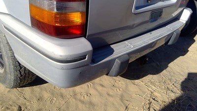 1993-1995 Jeep Grand Cherokee Rear Bumper Cover Assembly Oem Back Silver
