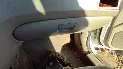 2001-2003 Hyundai Elantra Glove Box Assembly Complete Door With Latch Oem Tan