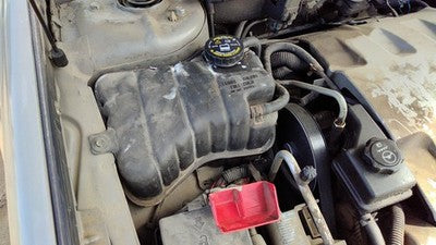 2000-05 Cadillac Deville Dts Coolant Reservoir Radiator Overflow Tank Bottle Oem