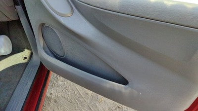 04-07 Town & Country Passenger Right Front Inside Door Trim Panel Only Gray D5