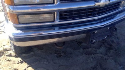 1995-2000 Chevy Tahoe Front Bumper Assembly With Brackets Oem Chrome 15574111