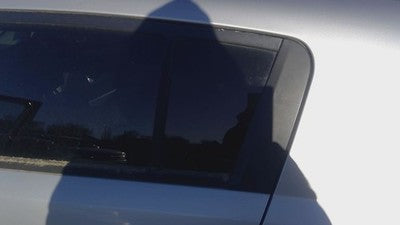 2010-2016 Kia Sportage Driver Left Rear Vent Window Back Door Glass With Frame
