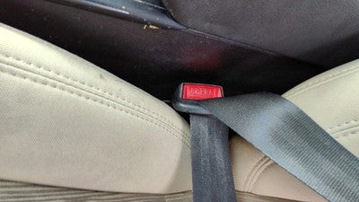 2011-15 Hyundai Sonata Driver Left Front Seat Belt Buckle Receiver Oem Camel Yda