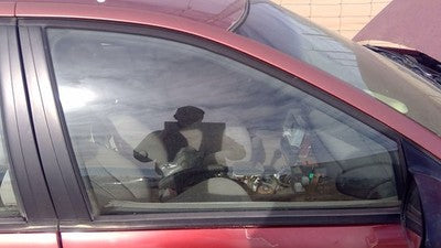 1996-2000 Saturn Sw2 Passenger Right Front Side Window Door Glass Oem 21098674