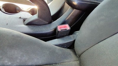 2014 Dodge Avenger Driver Left Front Seat Belt Buckle Receiver Oem 0Yv931l1ag