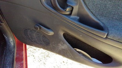 03-05 Chevy Cavalier Passenger Right Front Inside Door Trim Panel Graphite 12C