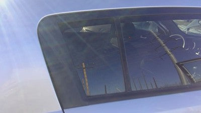 10-16 Kia Sportage Passenger Right Rear Vent Window Back Door Glass With Frame