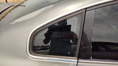 2001-2005 Vw Passat Passenger Right Rear Quarter Glass Back Side Window Oem
