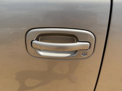 2000-2006 Chevy Suburban Driver Left Front Outside Door Handle Oem Pewter 11U