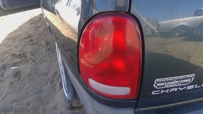 1996-2000 Chrysler Voyager Driver Left Tail Light Oem Brake Lamp Rear 4576245Ab