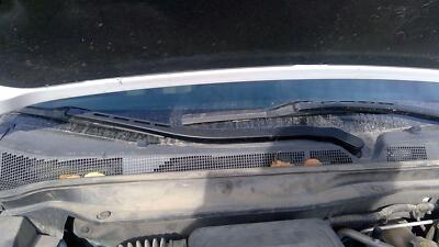 2010-2017 Gmc Terrain Passenger Right Windshield Wiper Arm Oem Blade Lever