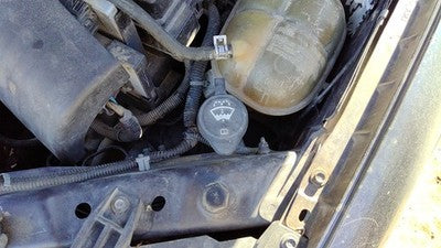 2005-2010 Chevy Cobalt Windshield Washer Fluid Reservoir With Pump Wiper Tank