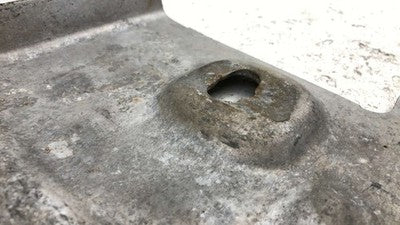 1993 Chevy S10 Blazer Oil Pan Differential Skid Plate Oem 4X4 15677715
