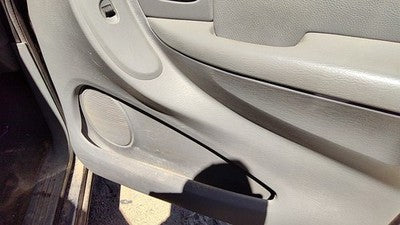 04-06 Town & Country Passenger Right Front Door Trim Panel With Switches Gray D5