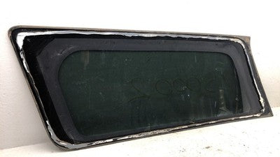 2000-2006 Chevy Suburban Passenger Right Rear Quarter Glass Back Side Window Oem