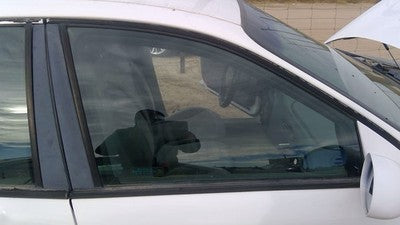 1996-2007 Ford Taurus Passenger Right Front Side Window Door Glass Oem