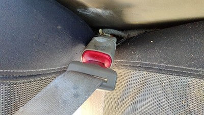 2002-2005 Ford Explorer Passenger Right Front Seat Belt Buckle Receiver Rp Tan