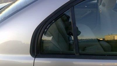 2001-05 Honda Civic Passenger Right Rear Vent Window Back Door Glass With Frame