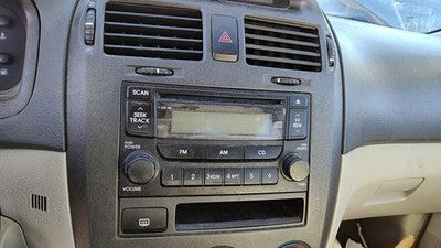 2004-2006 Kia Spectra Stock Radio Oem Factory Stereo Cd Player 4 Door 961502F100
