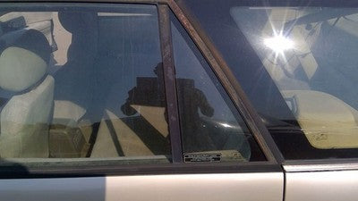 1992-1995 Saturn Sw2 Driver Left Rear Vent Window Back Door Glass With Frame Oem