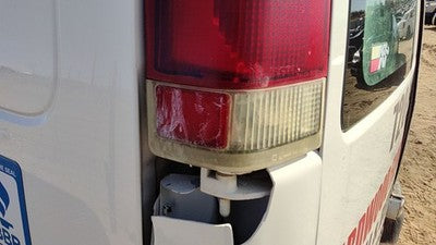 2000-2002 Savana Van 2500 Driver Left Tail Light Oem Brake Lamp Rear 19153084