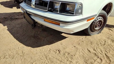 1985-1987 Olds Ciera Front Bumper Cover Assembly Oem White 22522863