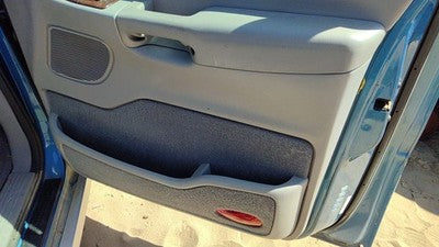 2001-03 Ford Windstar Passenger Right Front Inside Door Trim Panel Only Gray 22