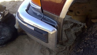 1995-2000 Chevy Tahoe Driver Left Moulding From Fender Oem Trim Strip Red 51U