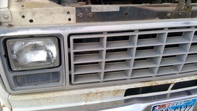 1979-1991 Ford Van E250 Front Grille Oem Chrome D9uz8200a