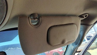 2004-2006 Chrysler Town & Country Passenger Right Sun Visor Oem Gray D5