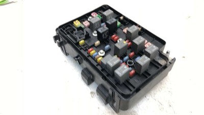 2007 Chevy Cobalt Engine Fuse Box Power Distribution Panel Oem 2.2L 19116537
