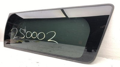 2000-2006 Chevy Suburban Passenger Right Rear Quarter Glass Back Side Window Oem