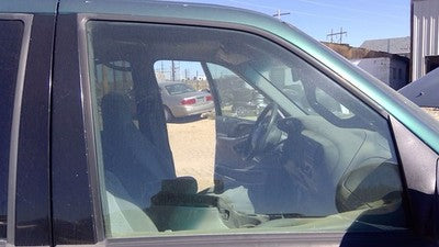 1997-2002 Ford Expedition Passenger Right Front Side Window Door Glass Oem