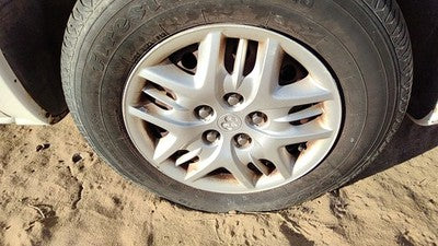 01-05 Grand Caravan 15' Wheel Cover Hub Cap Oem 15 Spoke 4766971Aa
