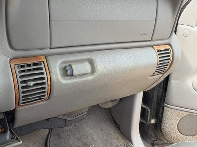 95-99 Chevy Silverado 1500 Glove Box Assembly Complete Door With Latch Oem Gray