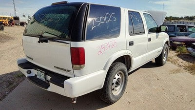 1998-2001 S10 Blazer Driver Left Exhaust Manifold Assembly Oem 4.3L 12561164