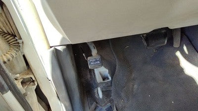 2008 Dodge Grand Caravan Parking Brake Pedal Assembly Complete Emergency Unit
