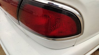 1997-1999 Buick Lesabre Passenger Right Tail Light Brake Lamp Oem Rear 5978281