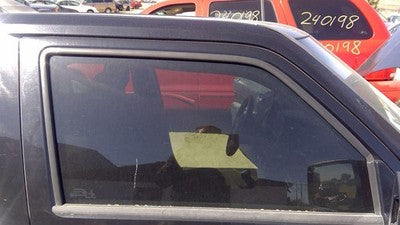 2007-2017 Jeep Patriot Passenger Right Front Side Window Door Glass Oem