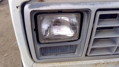 1979-1991 Ford Van E250 Passenger Right Headlight Door Trim Surround Panel Oem