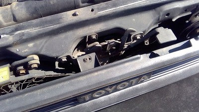1988-1993 Corolla Station Wagon Hood Latch Assembly With Bracket Oem
